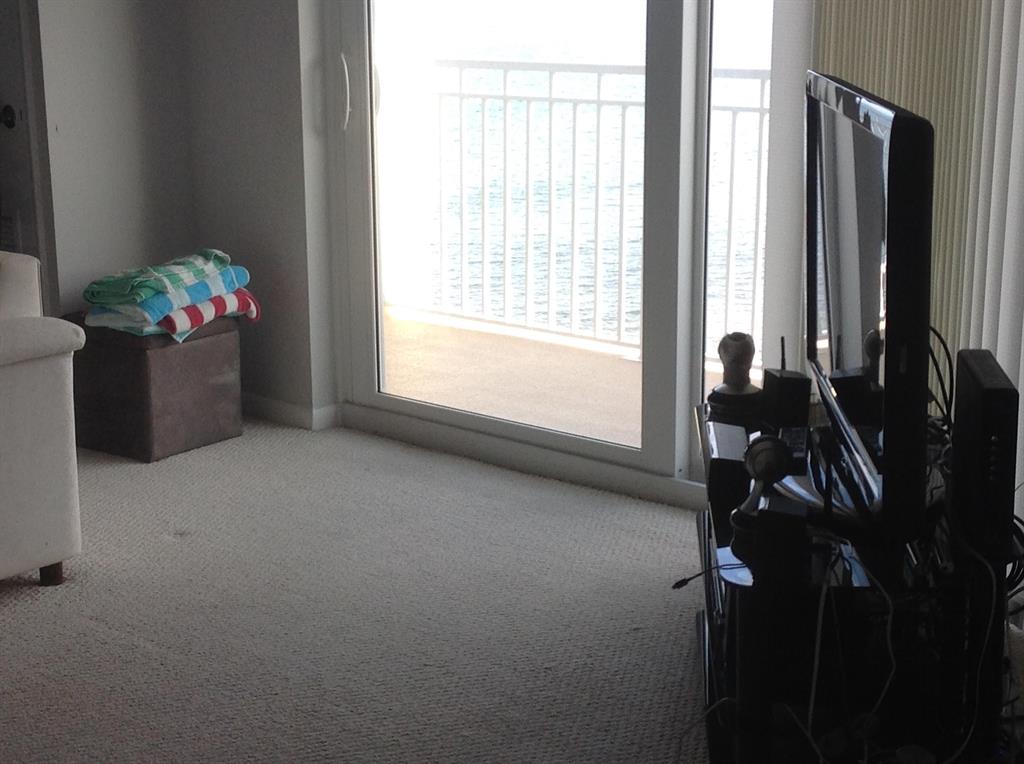 3221 S Ocean Boulevard 707