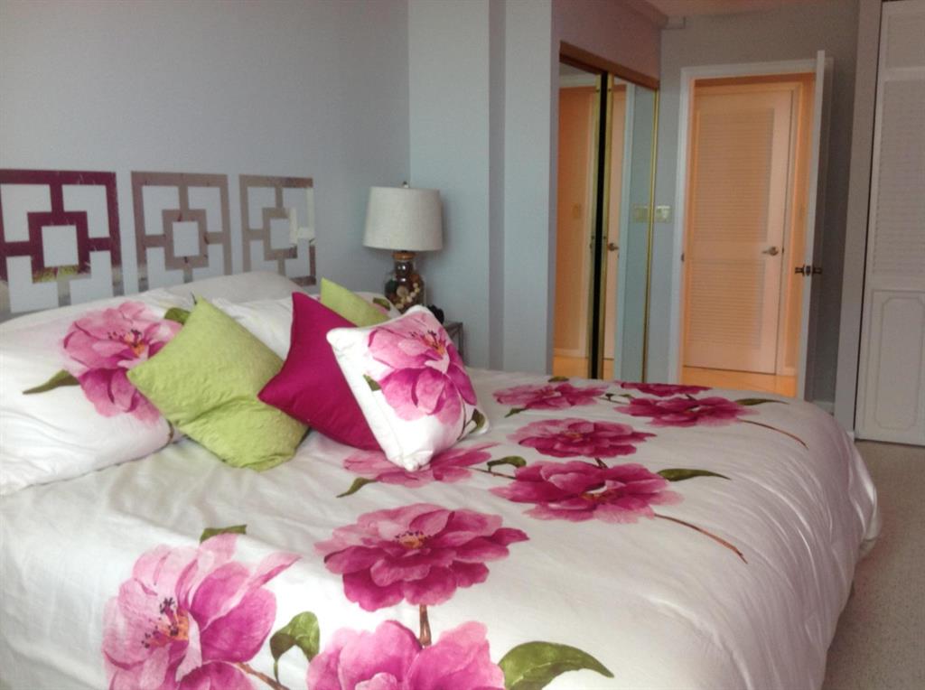 3221 S Ocean Boulevard 707