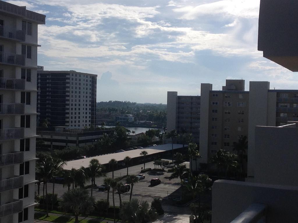 3221 S Ocean Boulevard 707