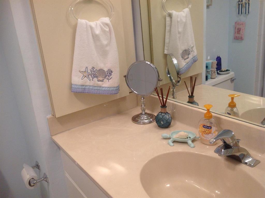 3221 S Ocean Boulevard 707