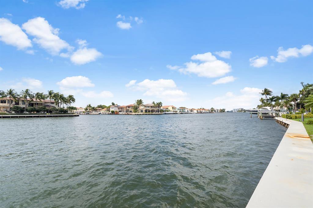 3100 S Ocean Boulevard 1140