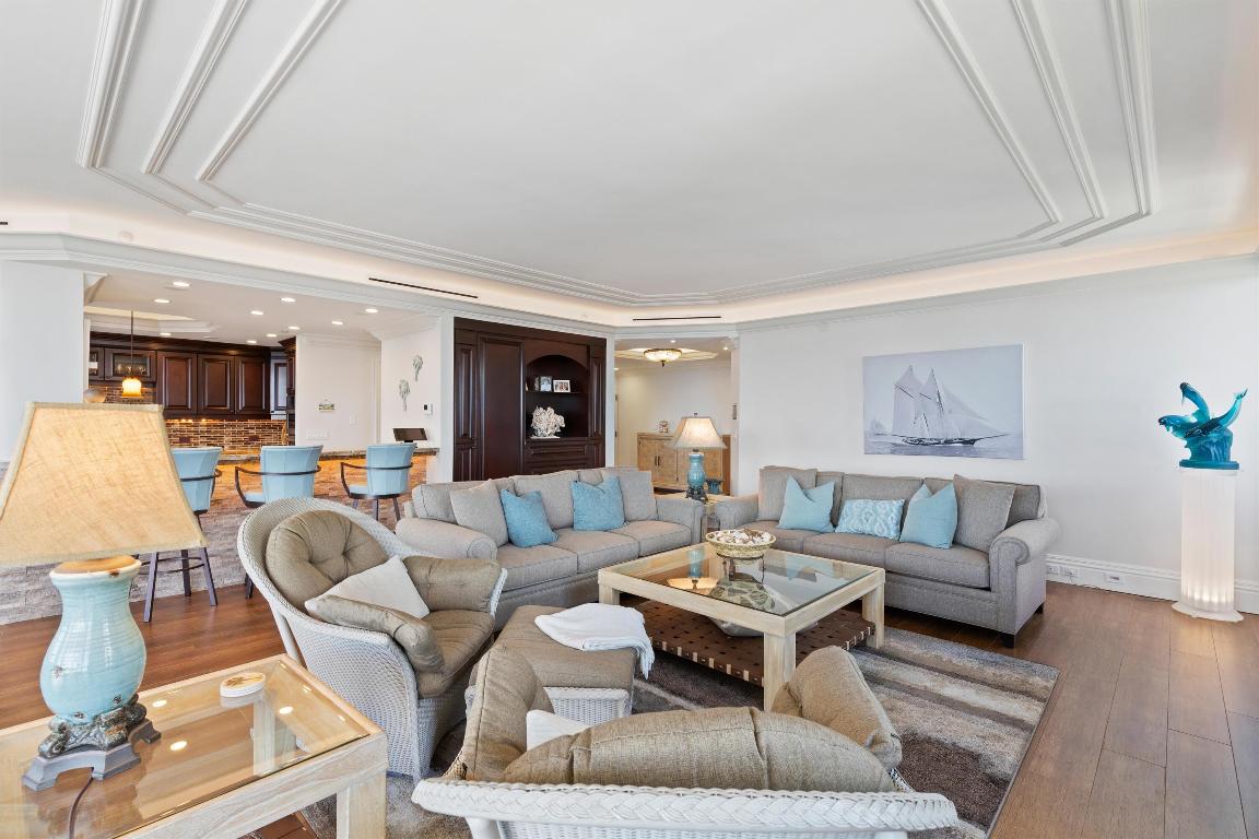 3201 S Ocean Boulevard 702