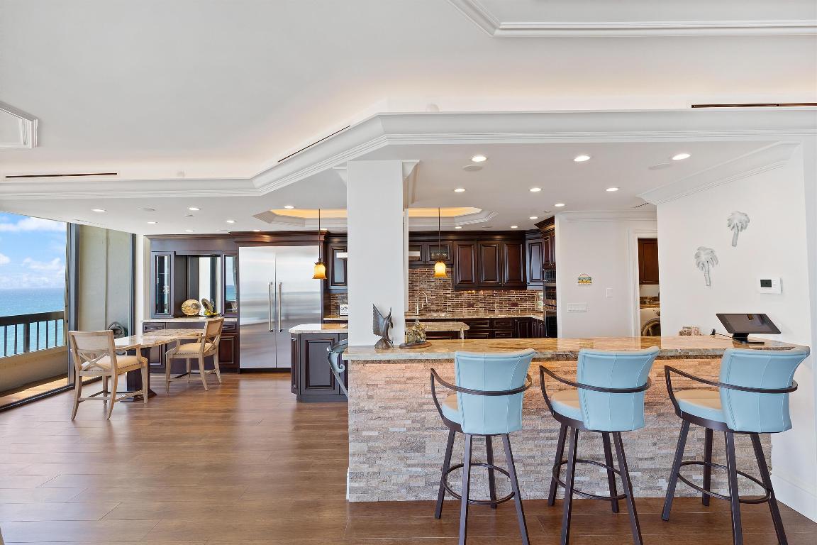 3201 S Ocean Boulevard 702