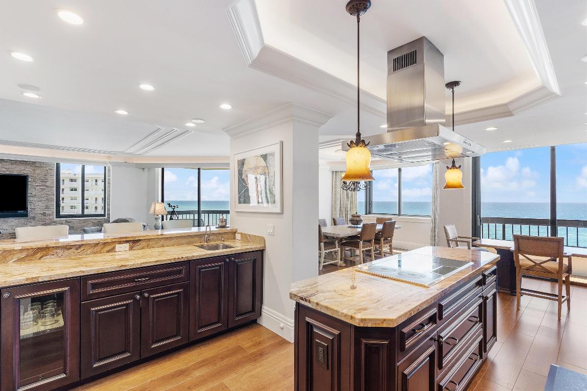 3201 S Ocean Boulevard 702