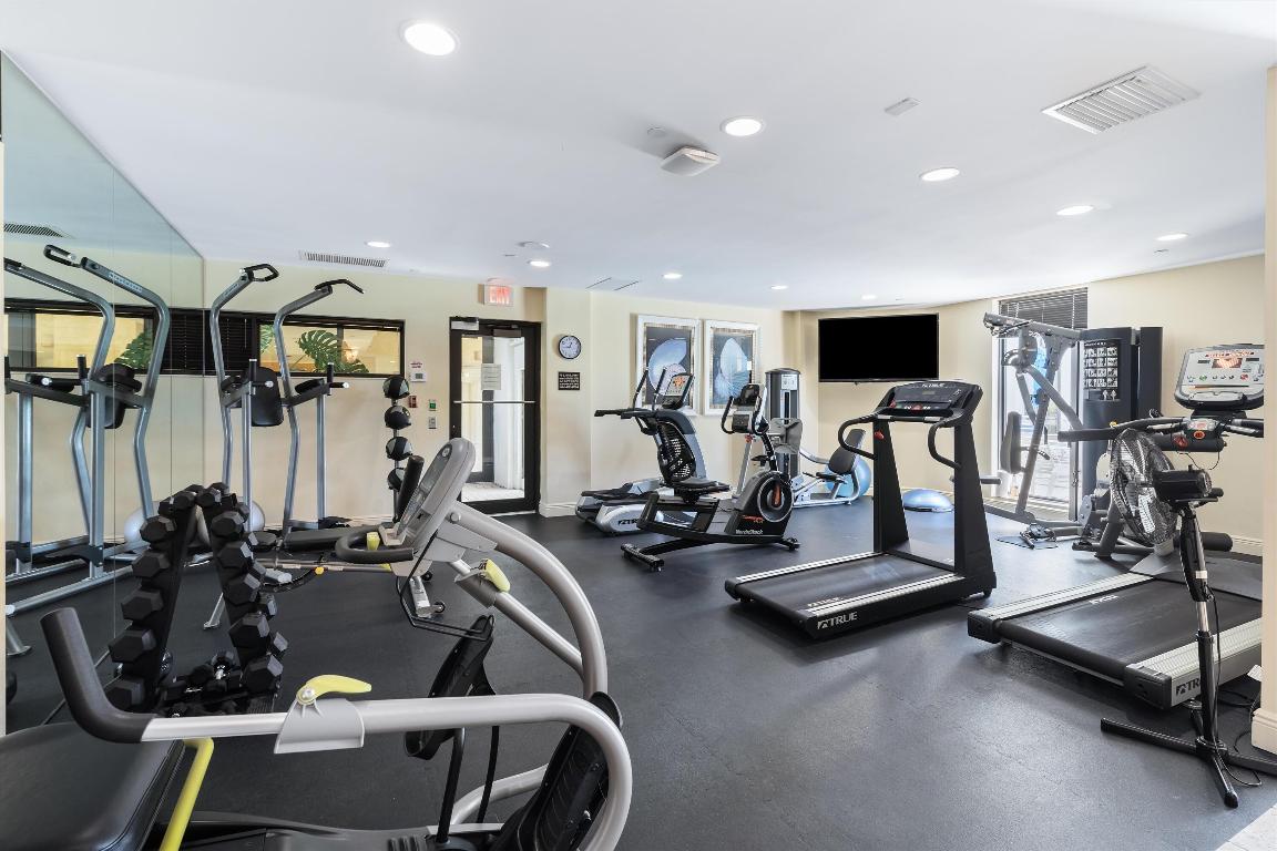 3201 S Ocean Boulevard 702