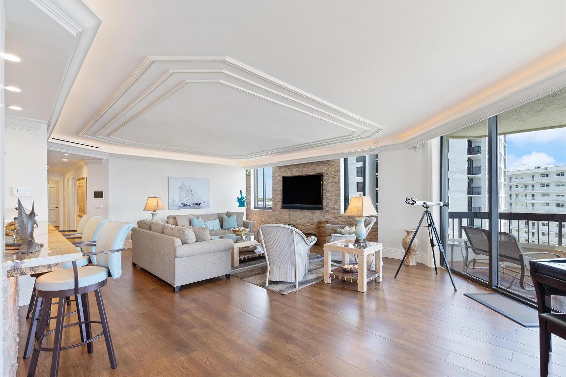 3201 S Ocean Boulevard 702