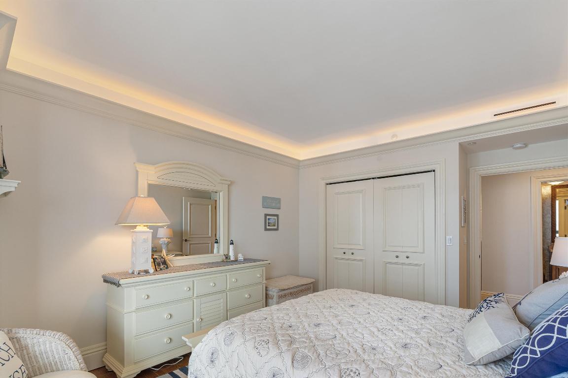 3201 S Ocean Boulevard 702