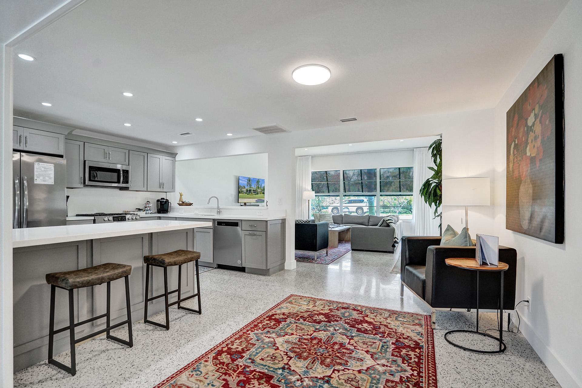 221 N Swinton Avenue