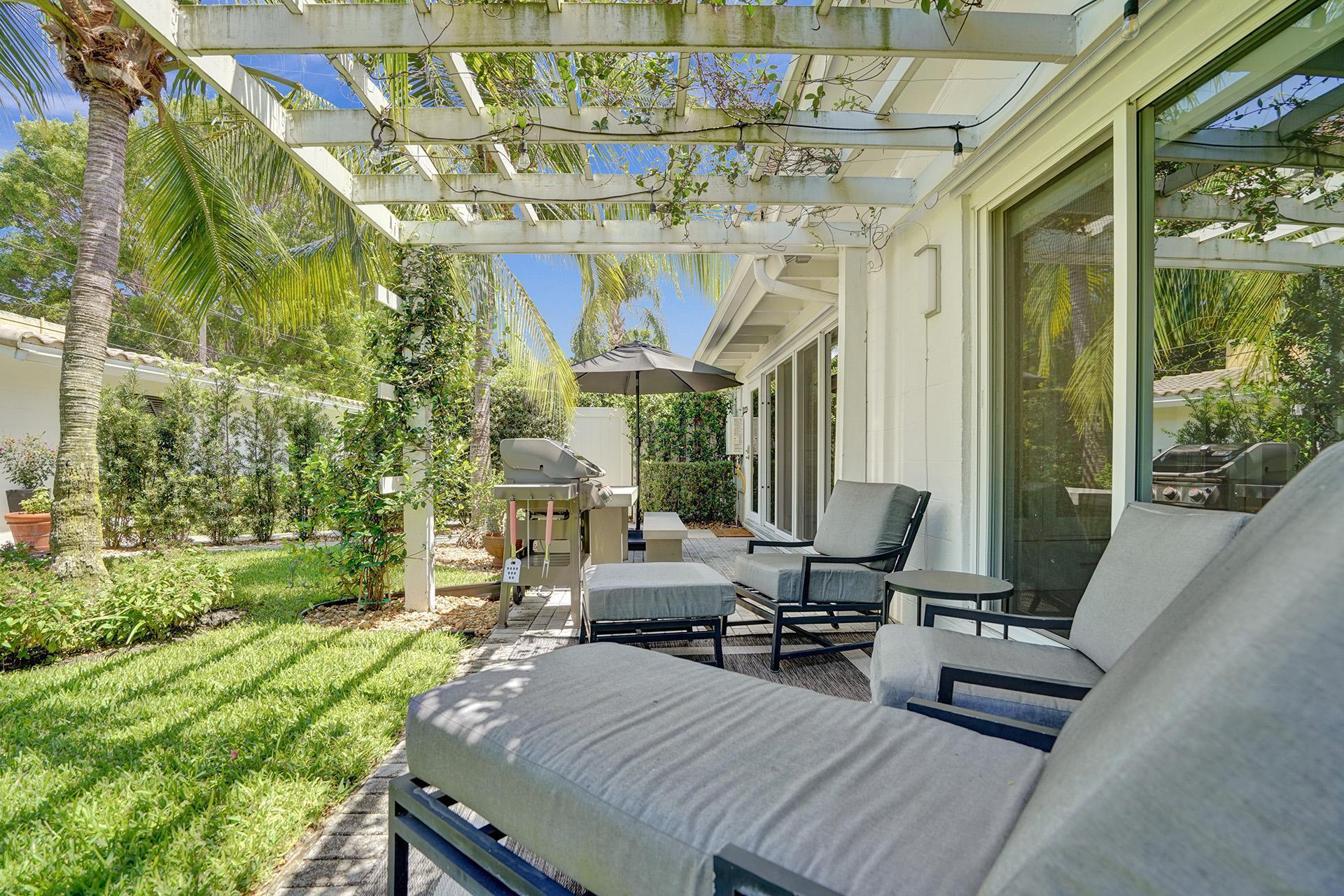 221 N Swinton Avenue