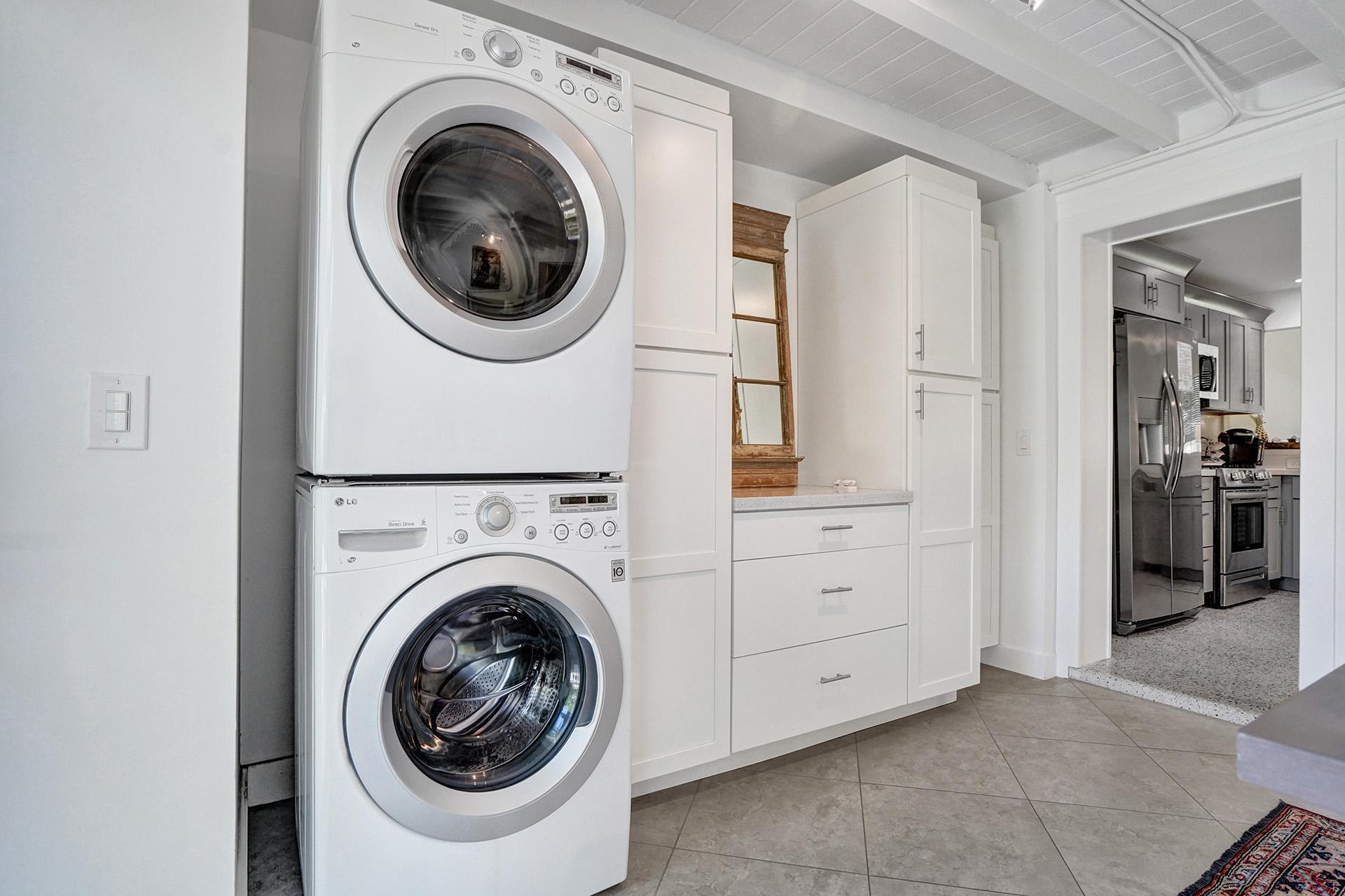 221 N Swinton Avenue