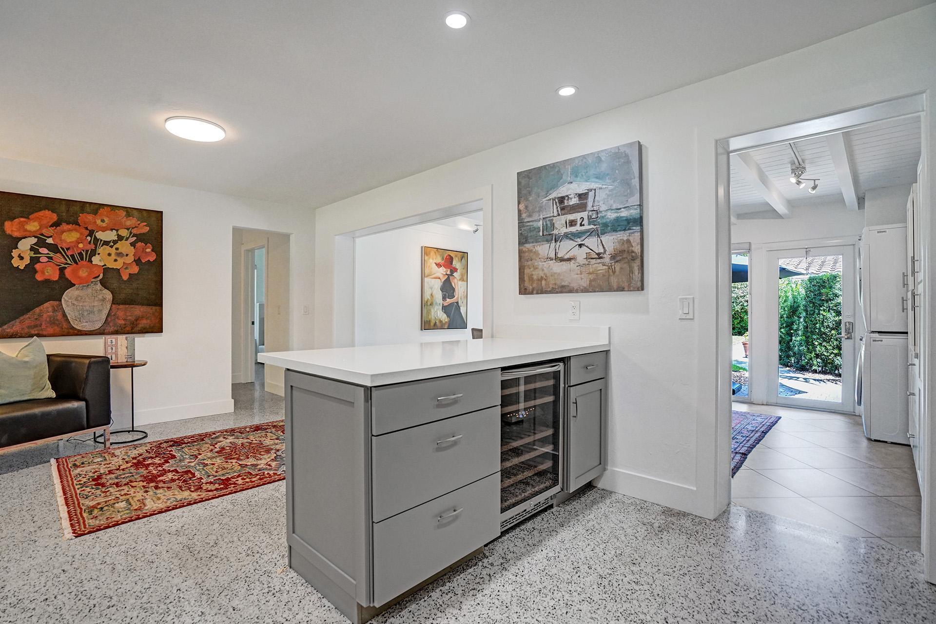 221 N Swinton Avenue