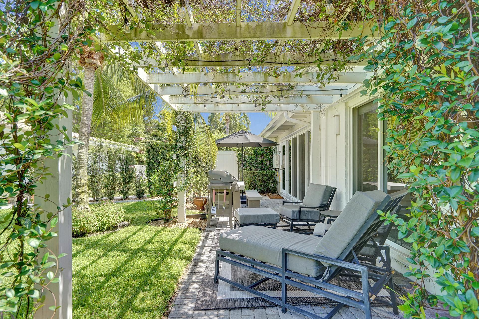 221 N Swinton Avenue