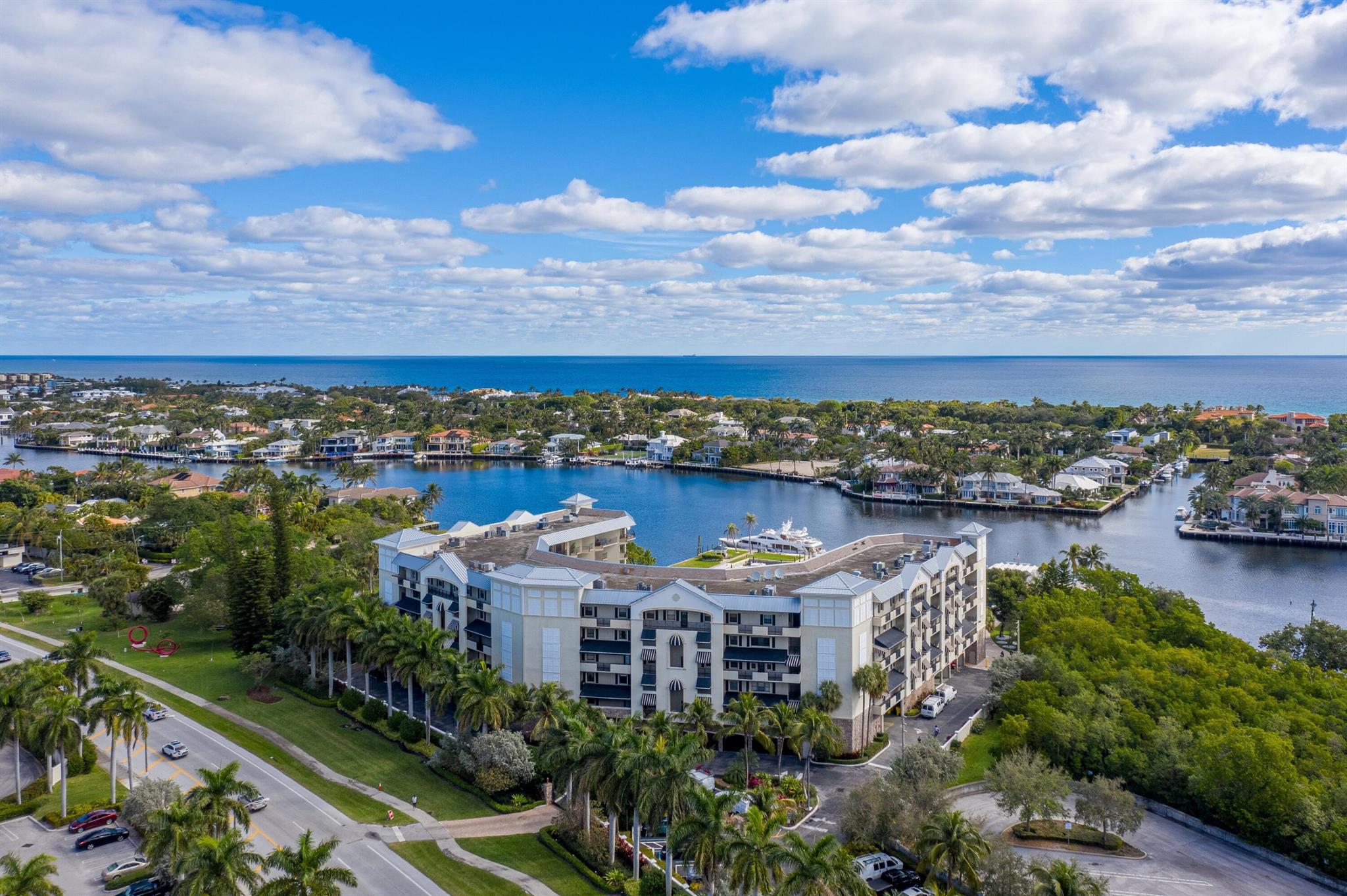 1035 S Federal Highway 409