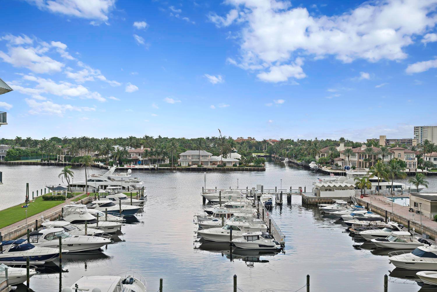 1035 S Federal Highway 409