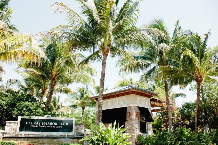 1035 S Federal Highway 409