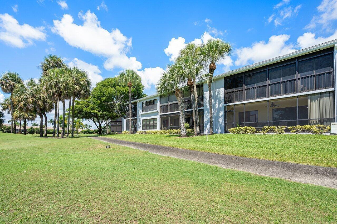 5020 Golfview Court 1415