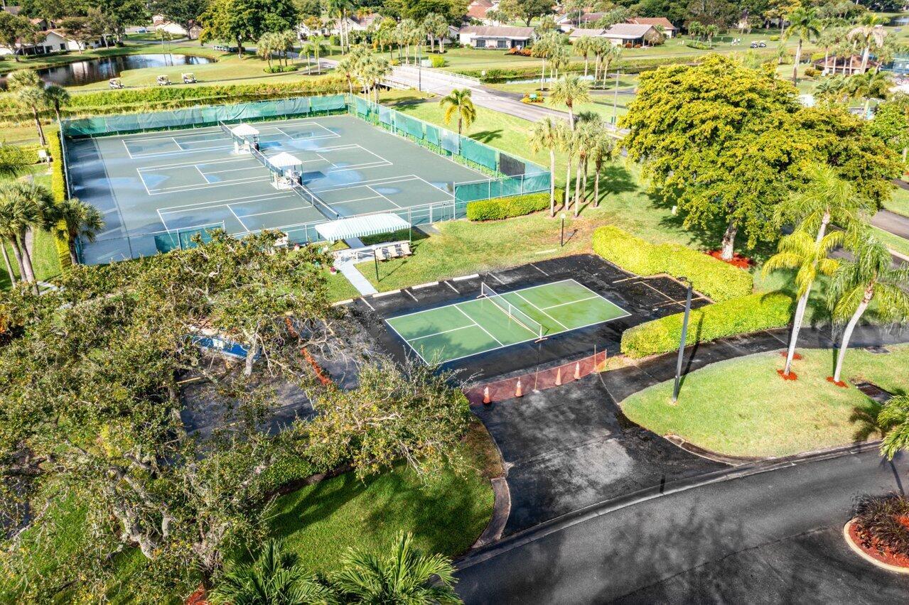 5020 Golfview Court 1415