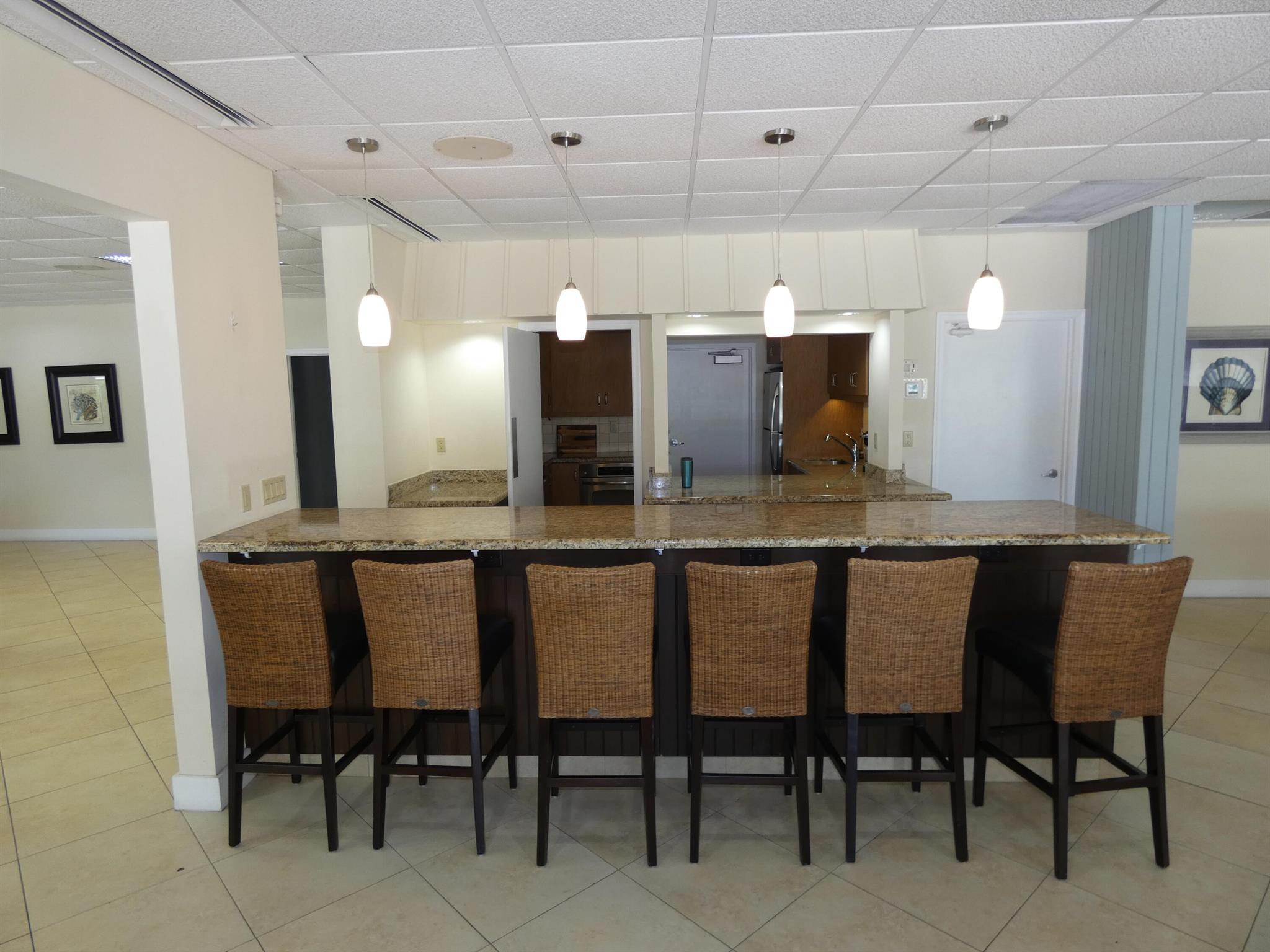 1 Harbourside Drive 4-204