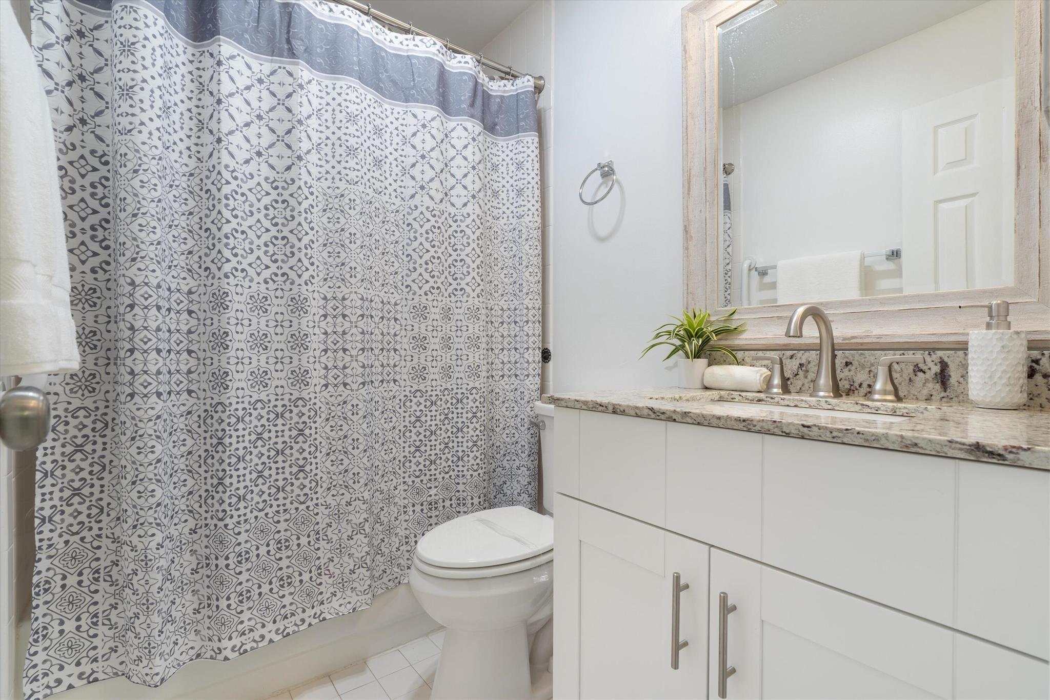 13233 Lucinda Palm Court A