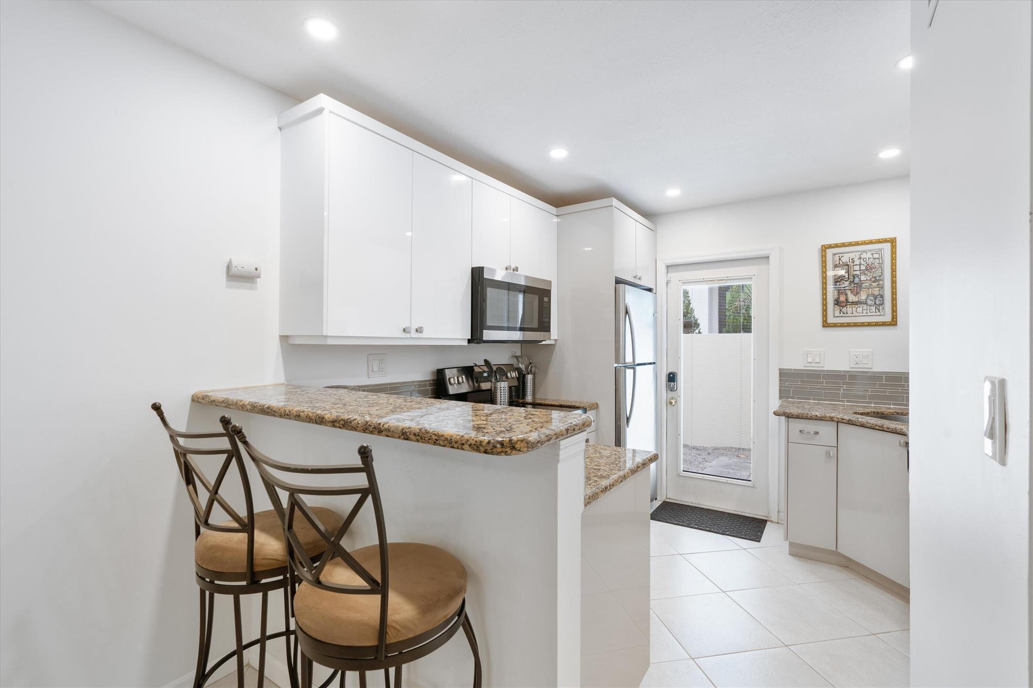 520 NE 7th Avenue 1c