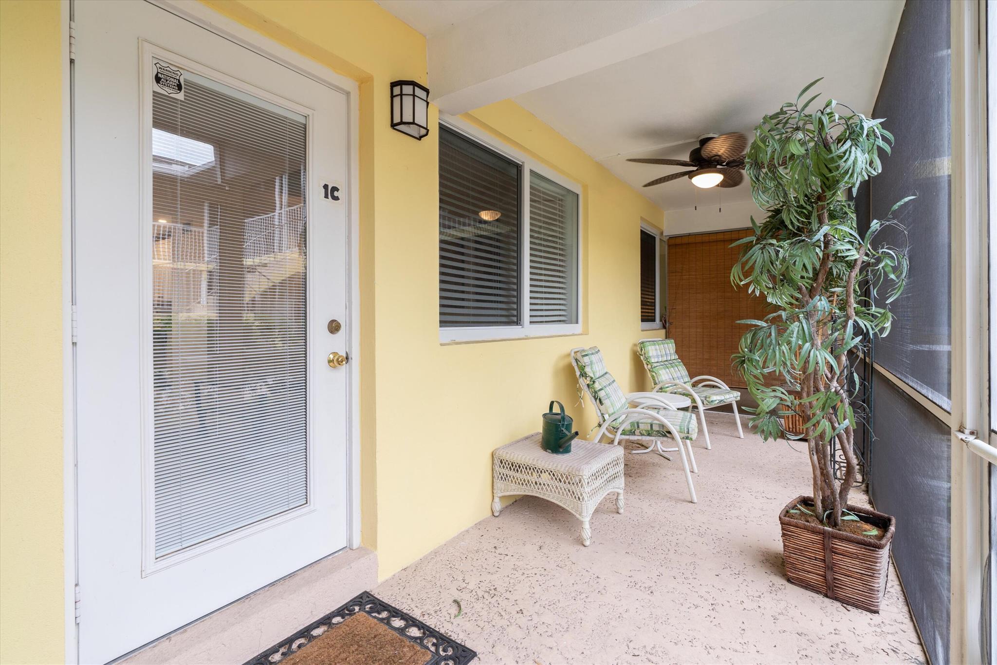 520 NE 7th Avenue 1c