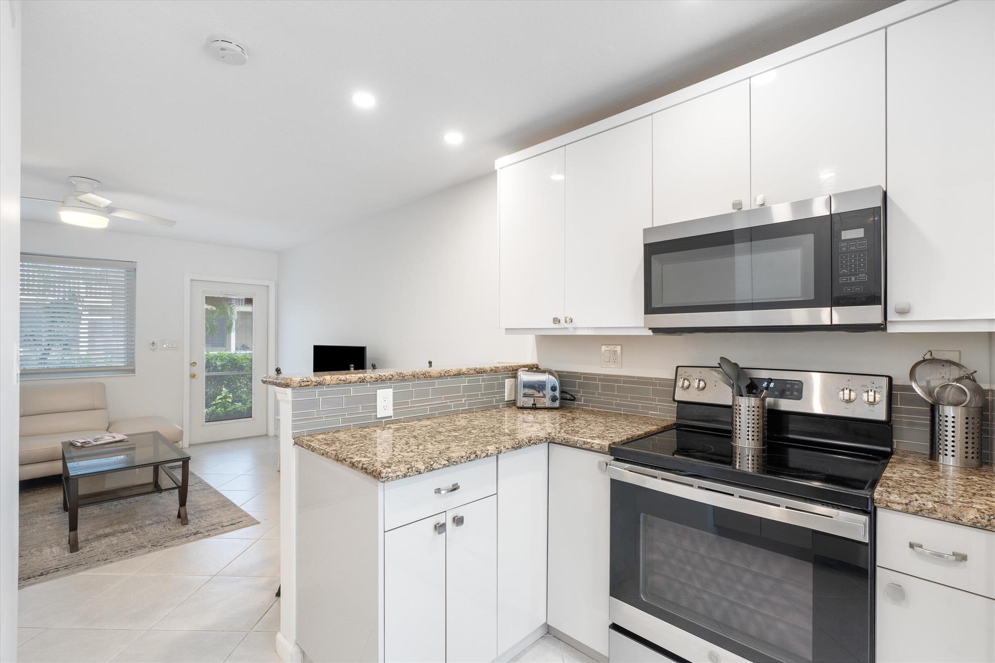 520 NE 7th Avenue 1c