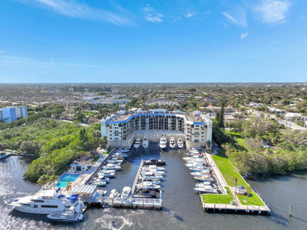 1035 S Federal Highway Ph 6