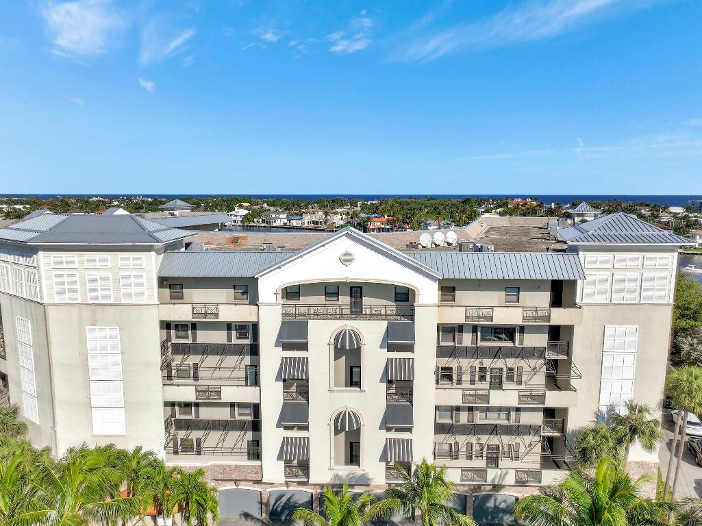 1035 S Federal Highway Ph 6