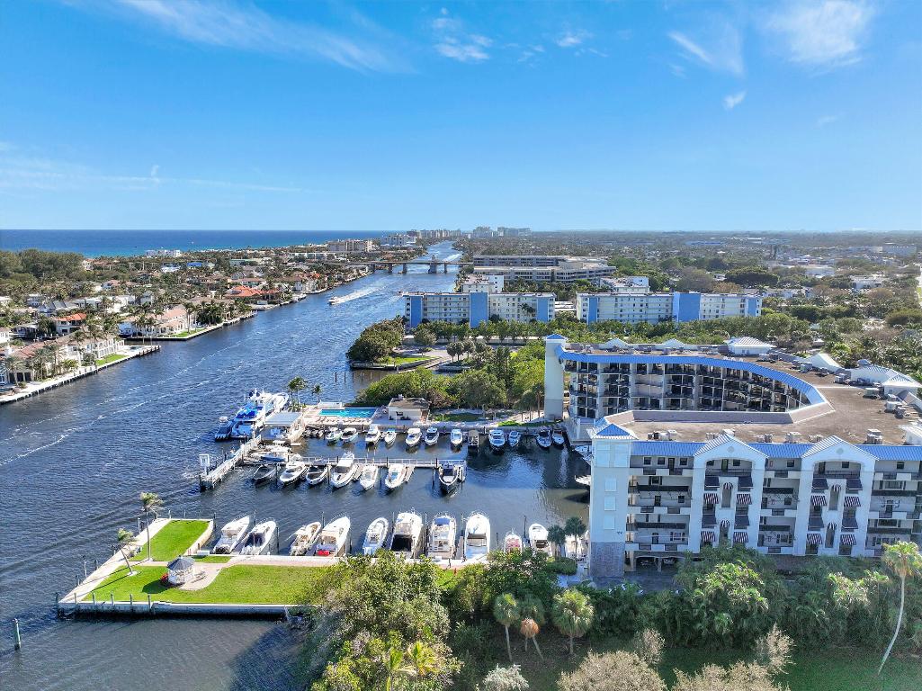 1035 S Federal Highway Ph 6