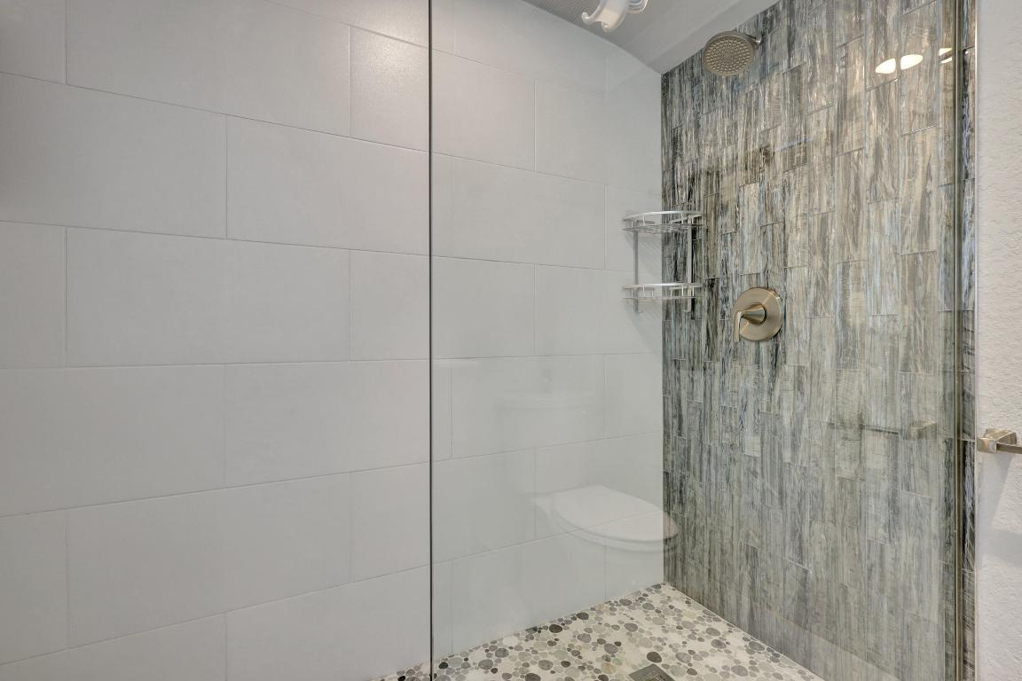 1035 S Federal Highway Ph 6