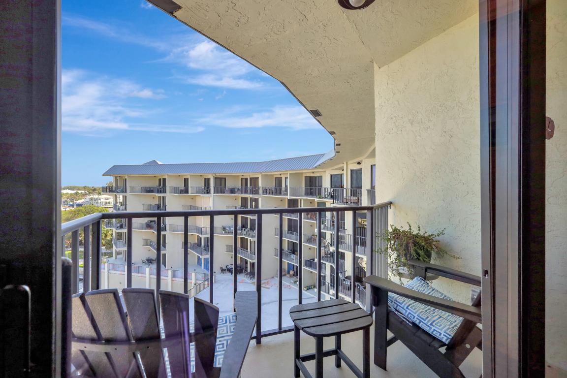 1035 S Federal Highway Ph 6