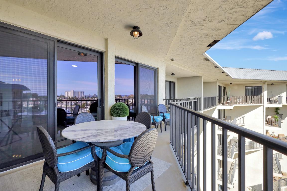 1035 S Federal Highway Ph 6