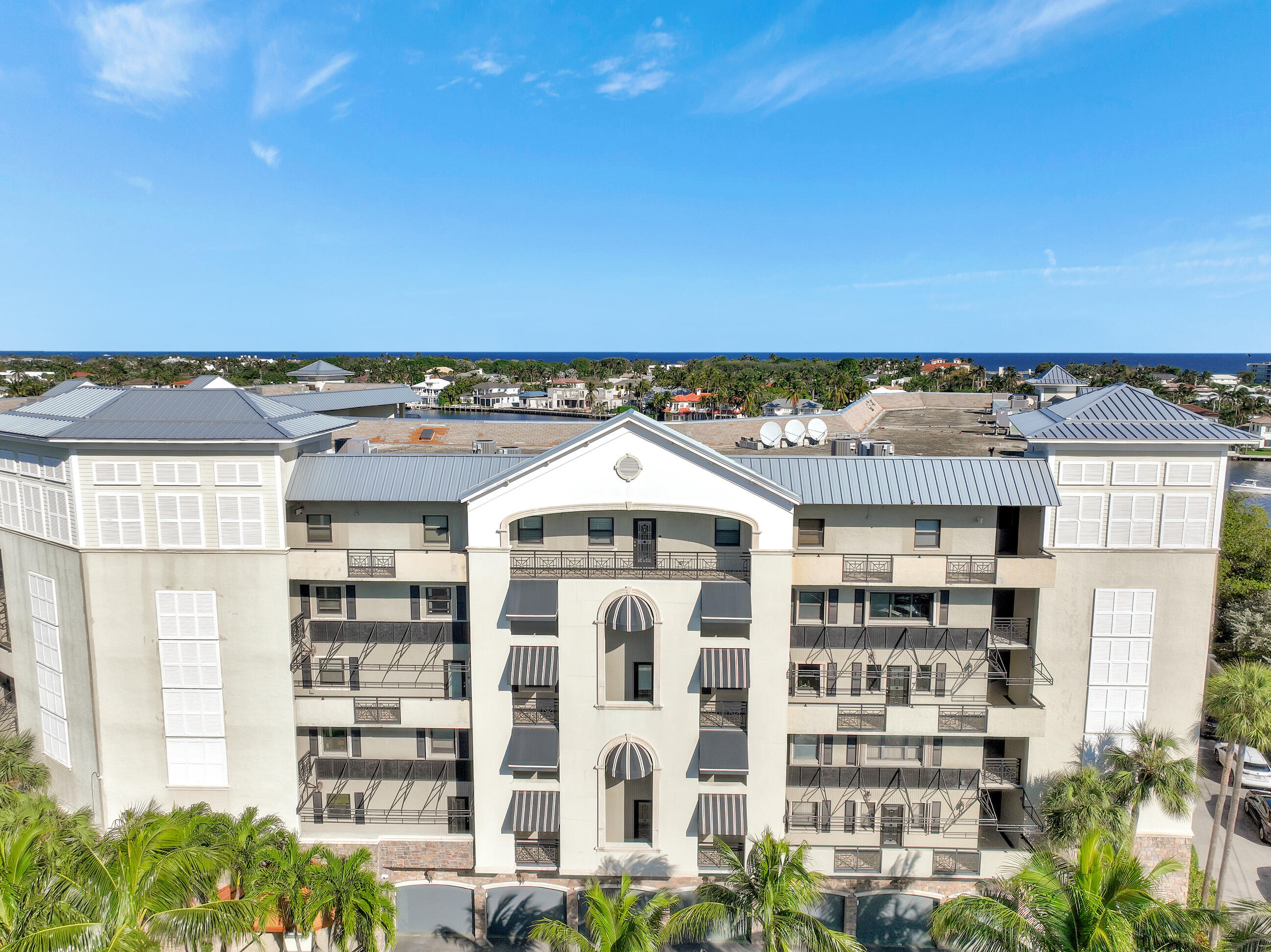 1035 S Federal Highway Ph 6