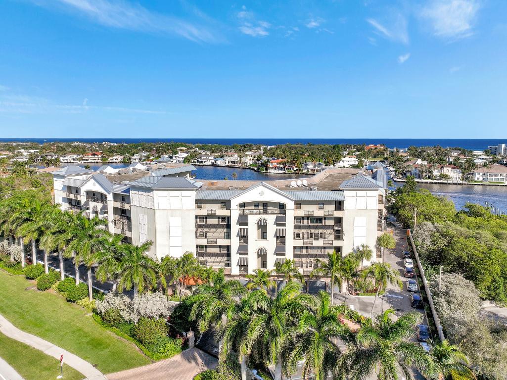 1035 S Federal Highway Ph 6