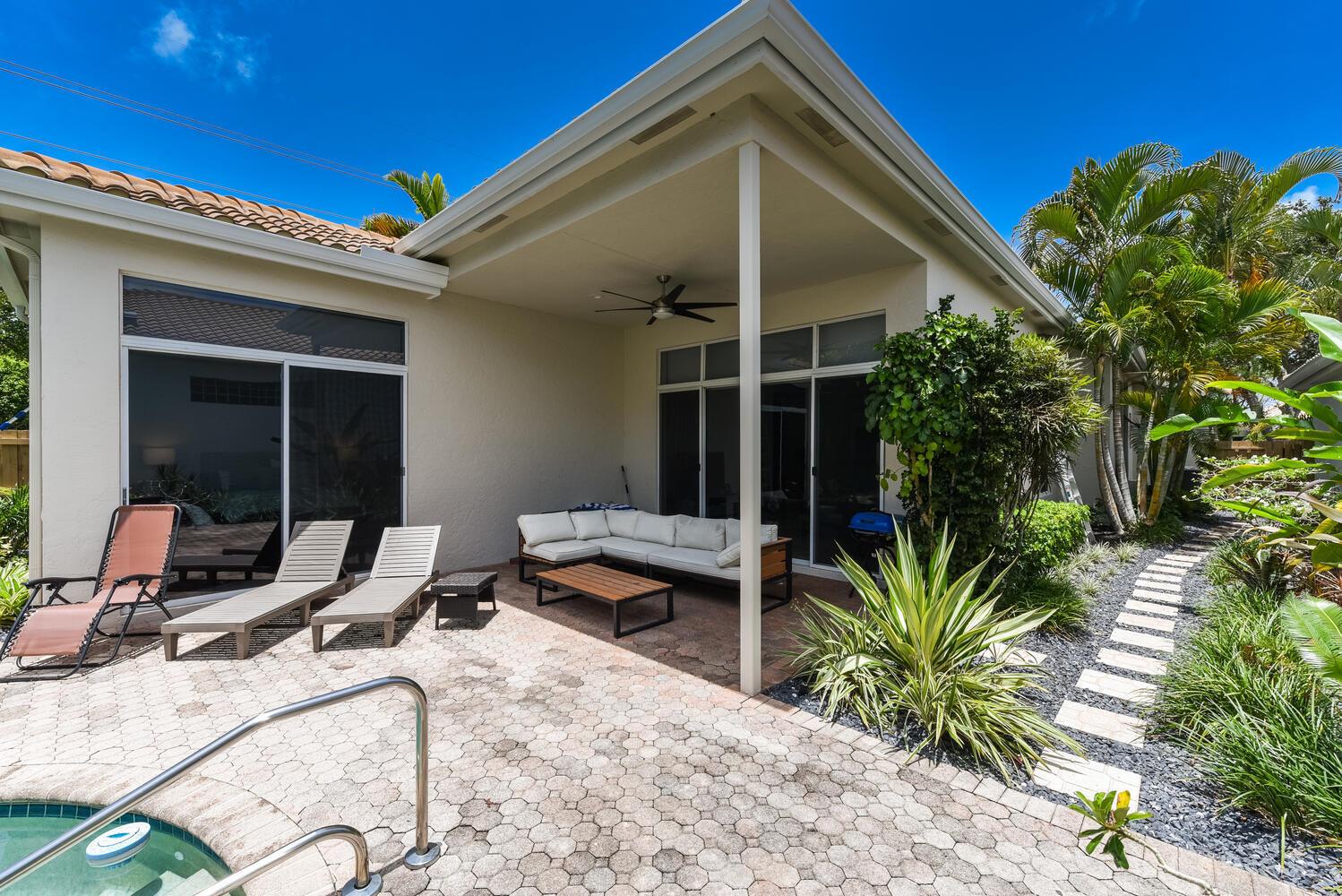 6685 NW 24th Terrace