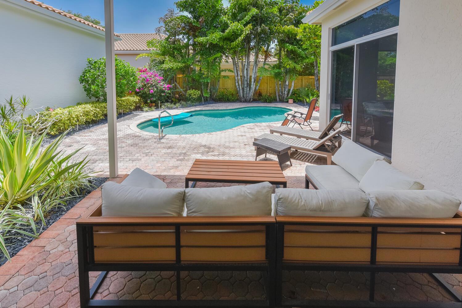 6685 NW 24th Terrace