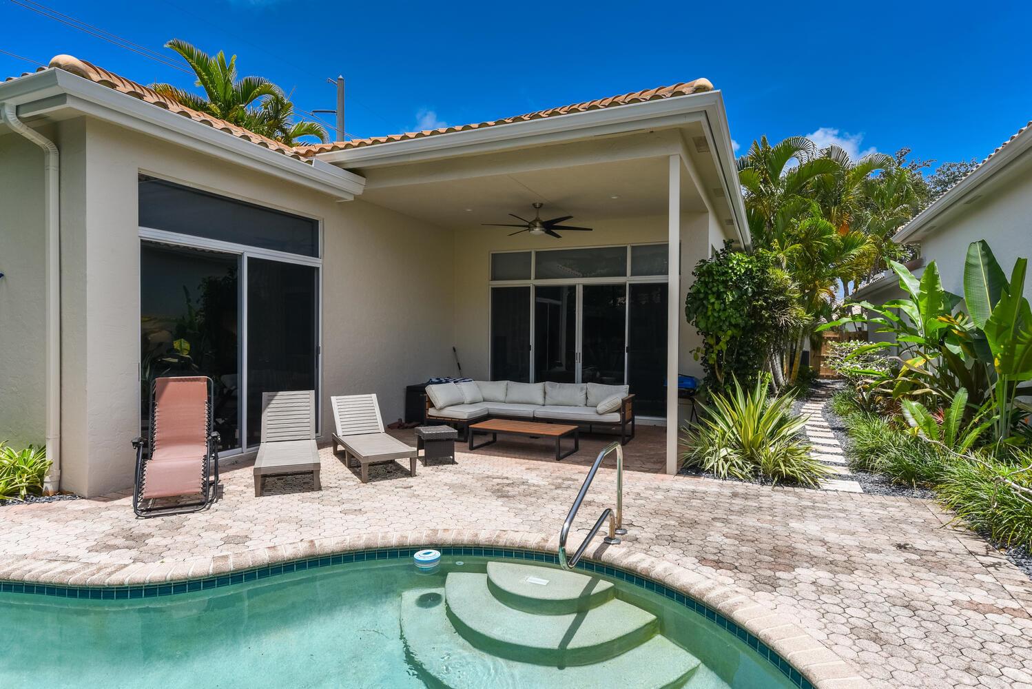 6685 NW 24th Terrace