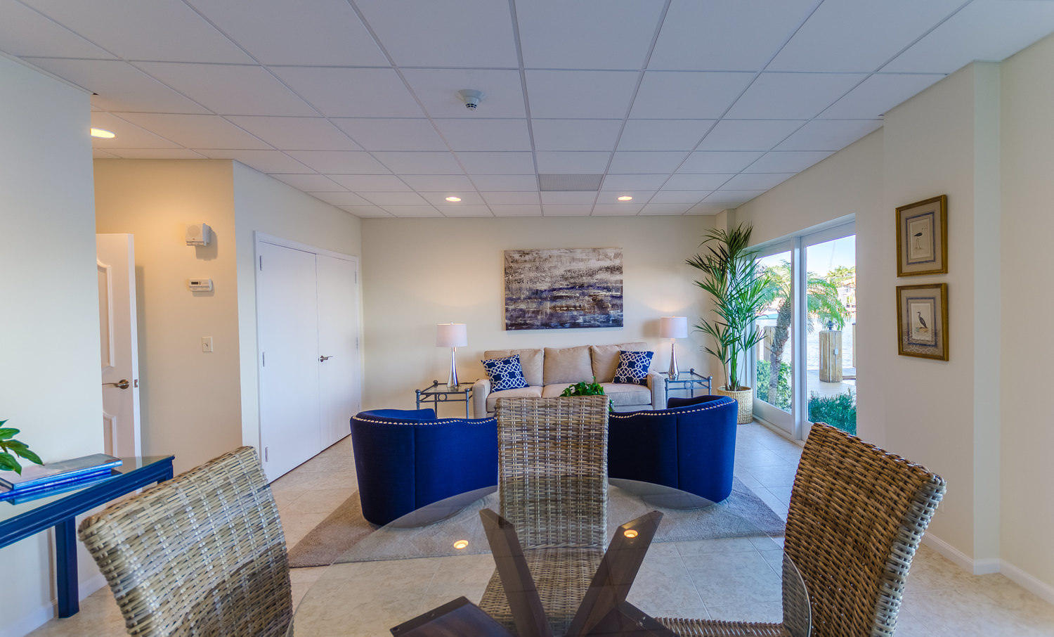 400 Seasage Drive 703