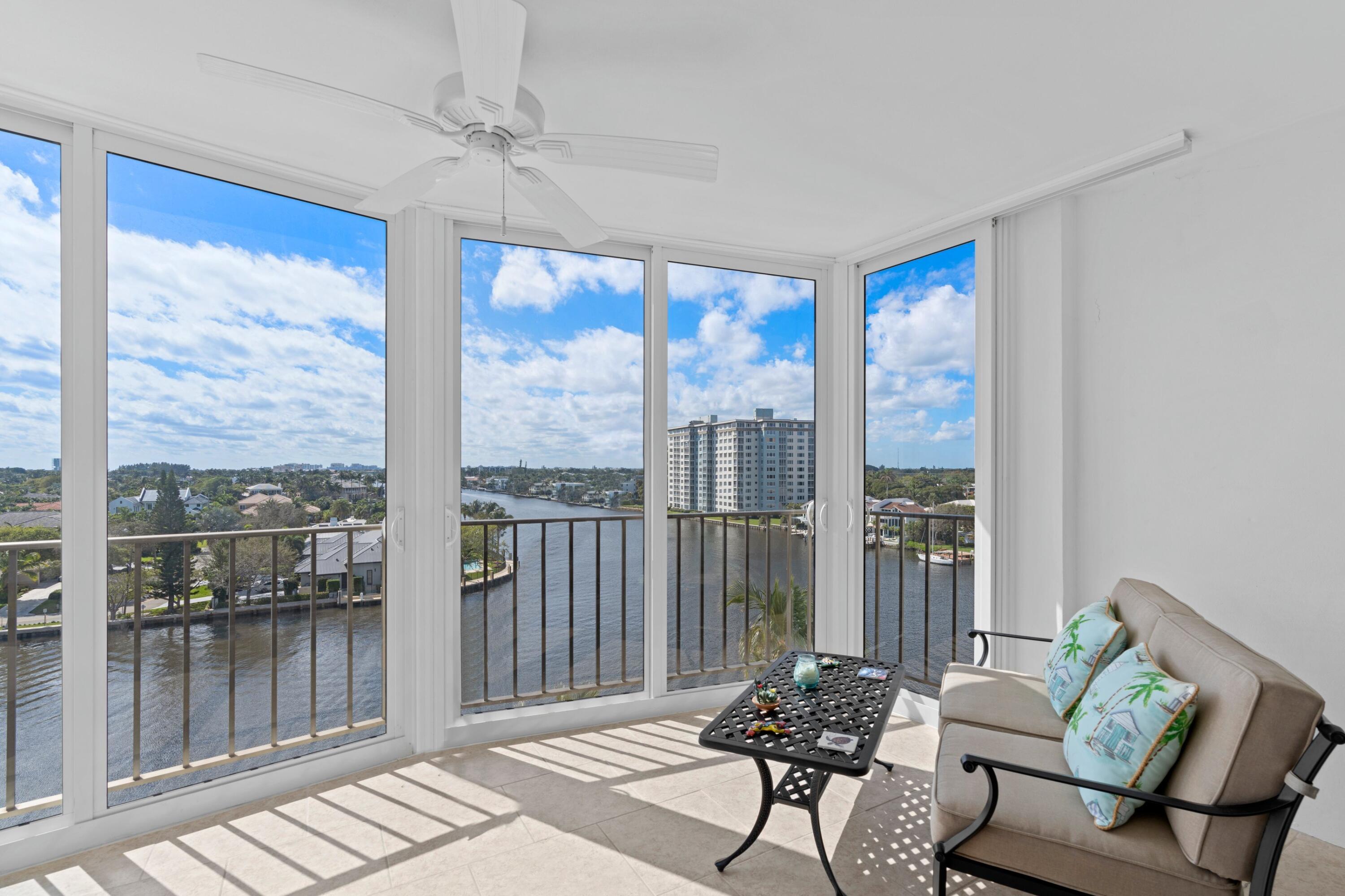 400 Seasage Drive 703