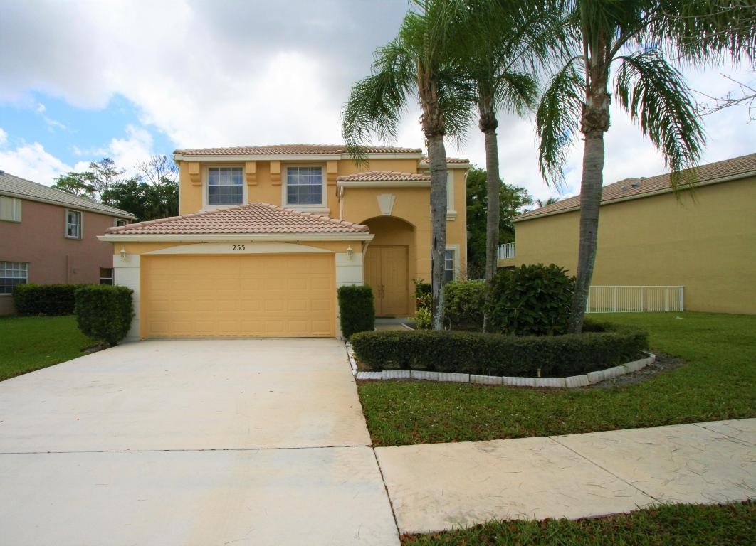 255 Saratoga Boulevard E