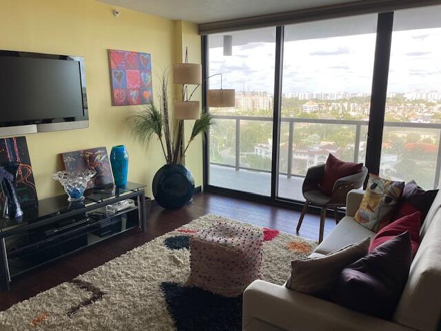 250 S Ocean Boulevard 12c