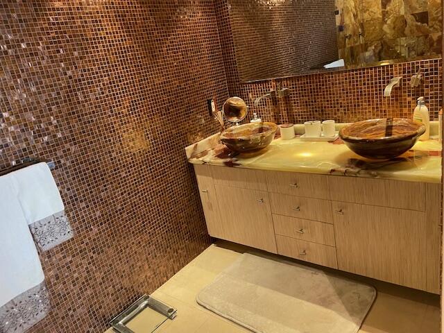 250 S Ocean Boulevard 12c