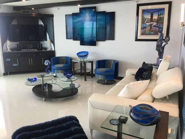 250 S Ocean Boulevard 12c