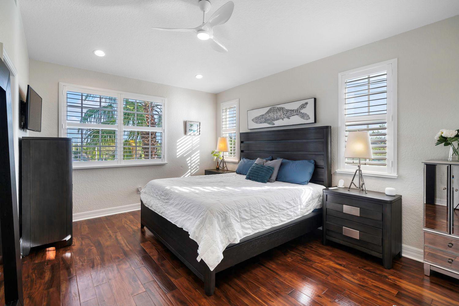 295 NE 5th Avenue 23