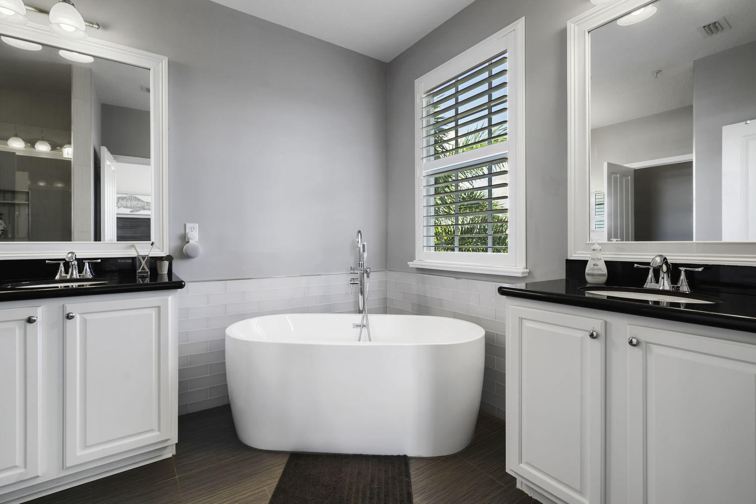 295 NE 5th Avenue 23