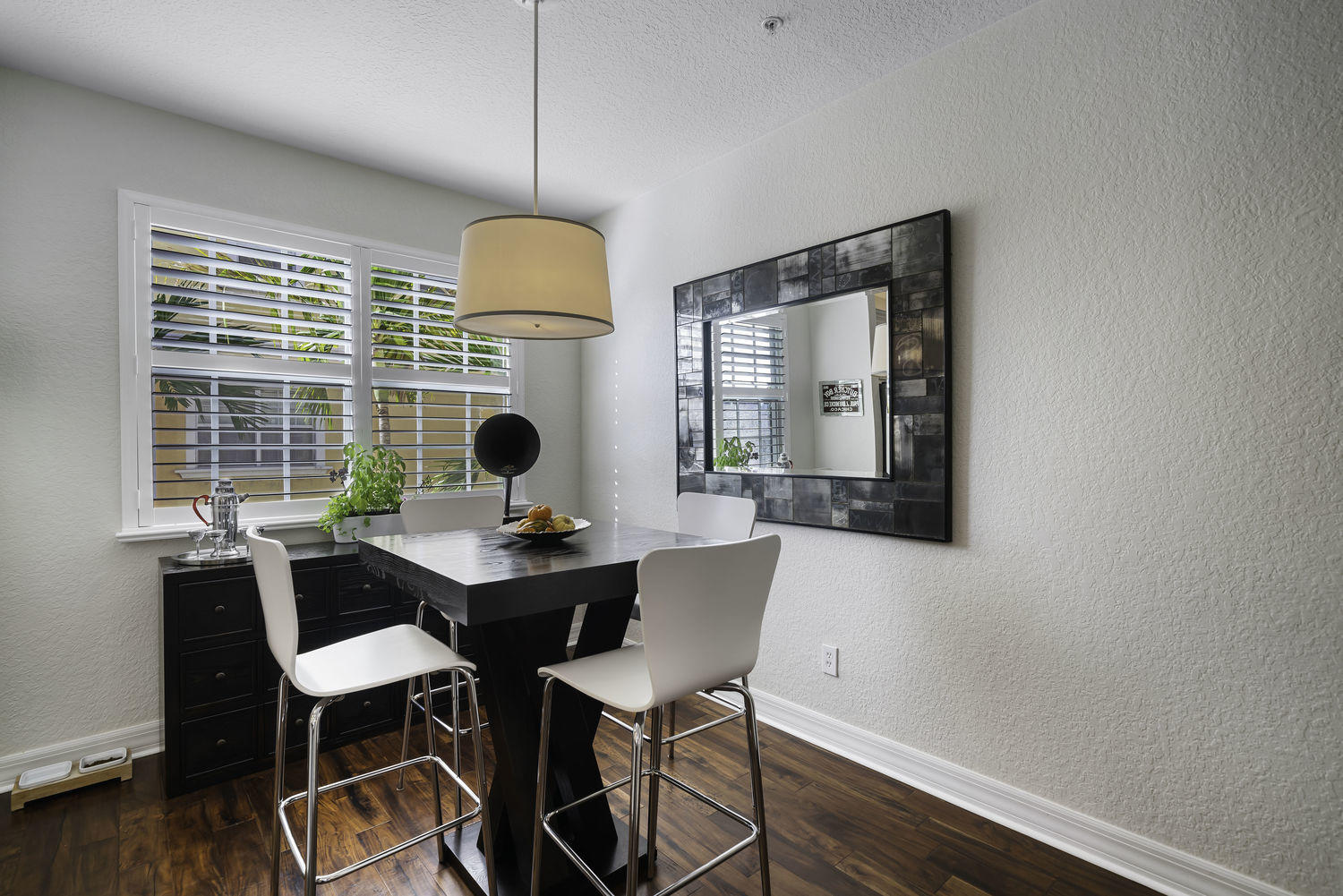 295 NE 5th Avenue 23