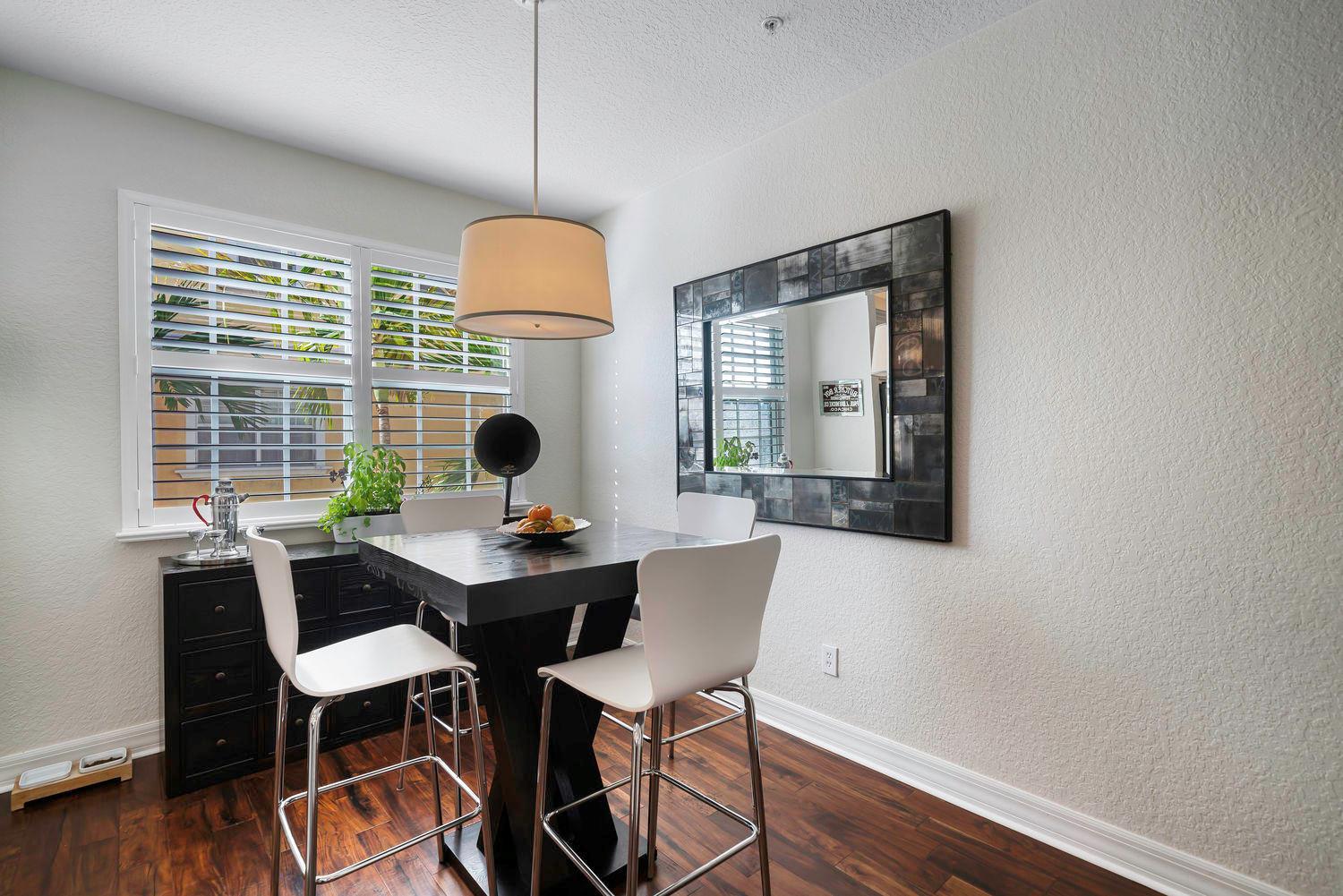 295 NE 5th Avenue 23