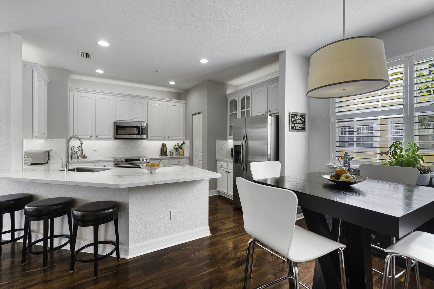 295 NE 5th Avenue 23