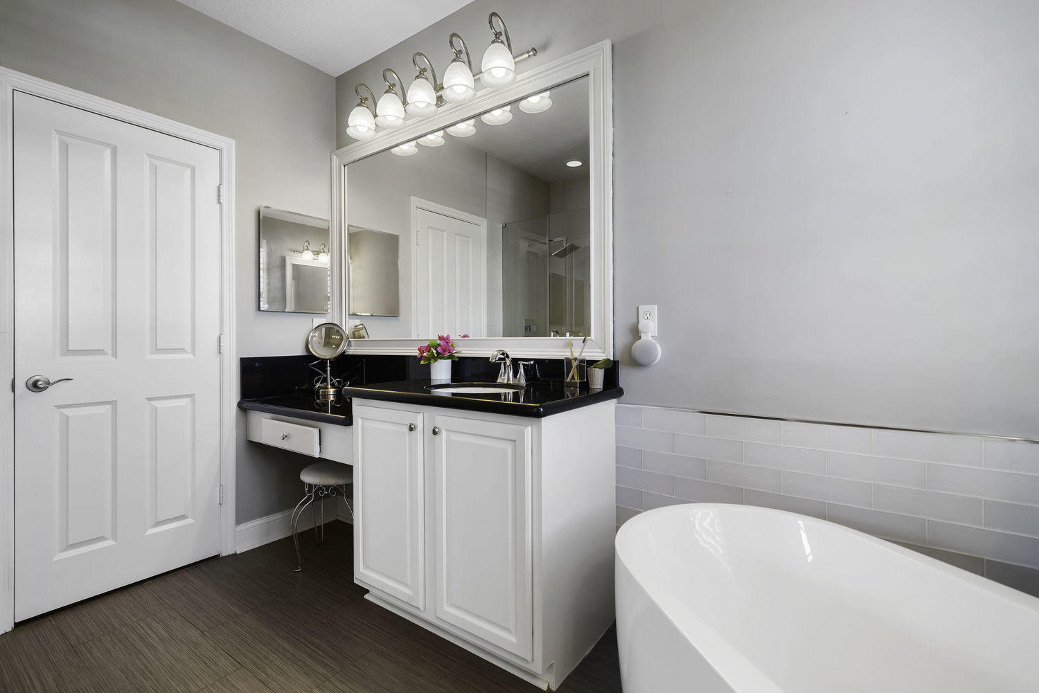 295 NE 5th Avenue 23