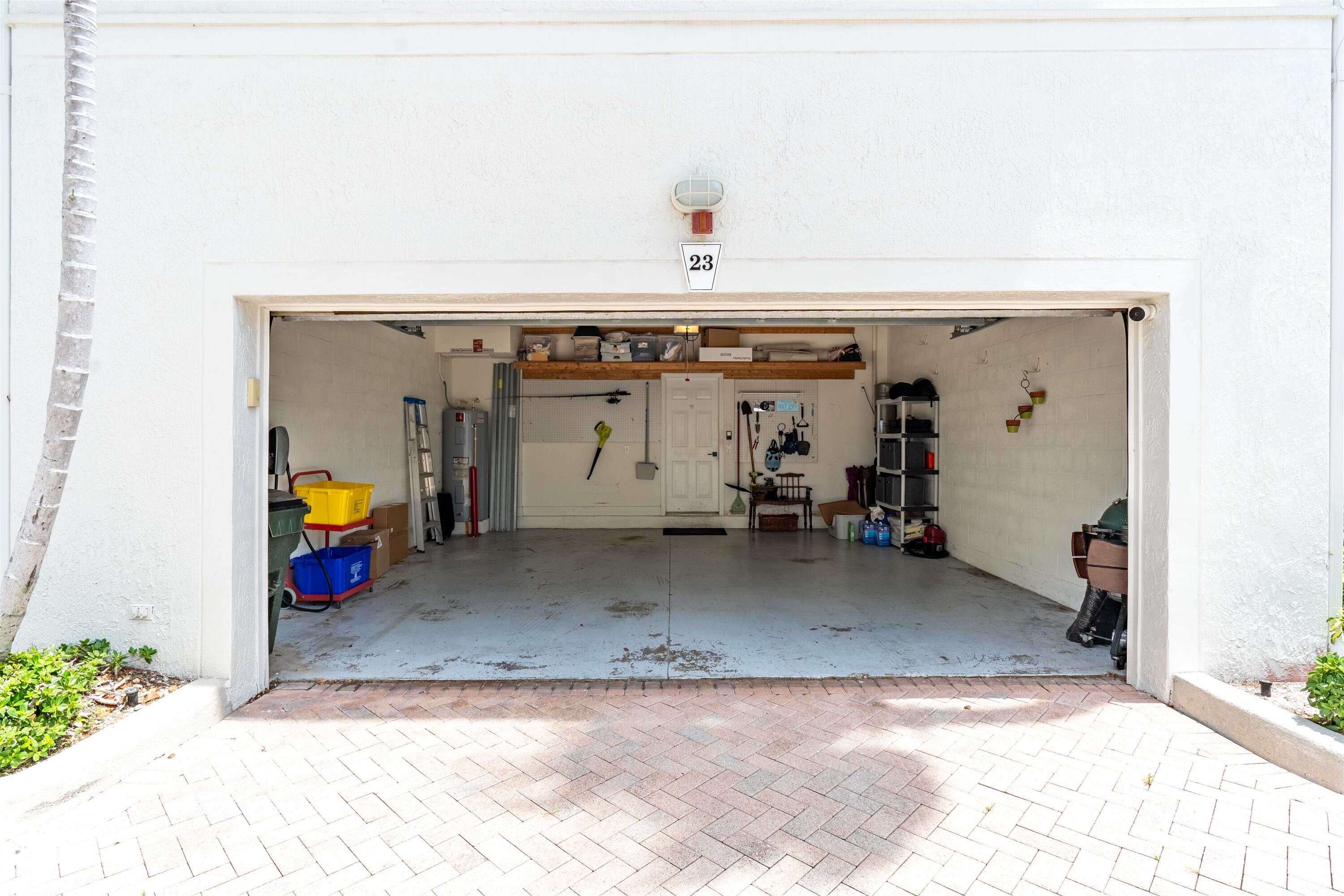 295 NE 5th Avenue 23